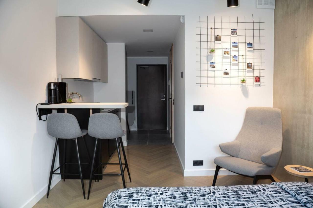 Estonian Design Flat Next To Old Town Apartment Tallinn Ngoại thất bức ảnh